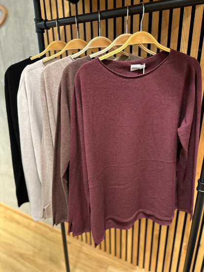 MG-Pulli "Mia Rundhals mit Ärmelschlitz" - Versch. Farben