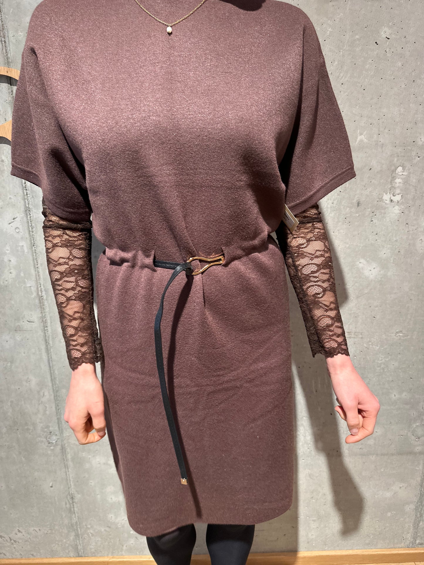 Spitzenshirt "Scarlet" - Versch. Farben