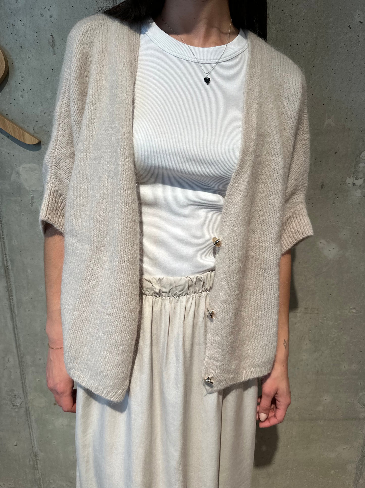 Cardigan "Carola kurzarm" - Versch. Farben