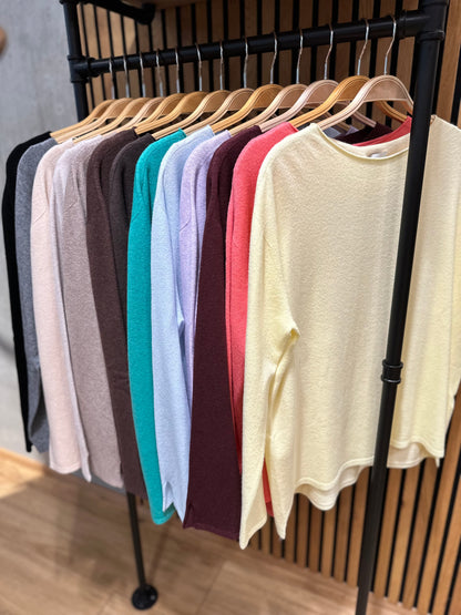 MG-Pulli "Mia Rundhals mit Ärmelschlitz" - Versch. Farben