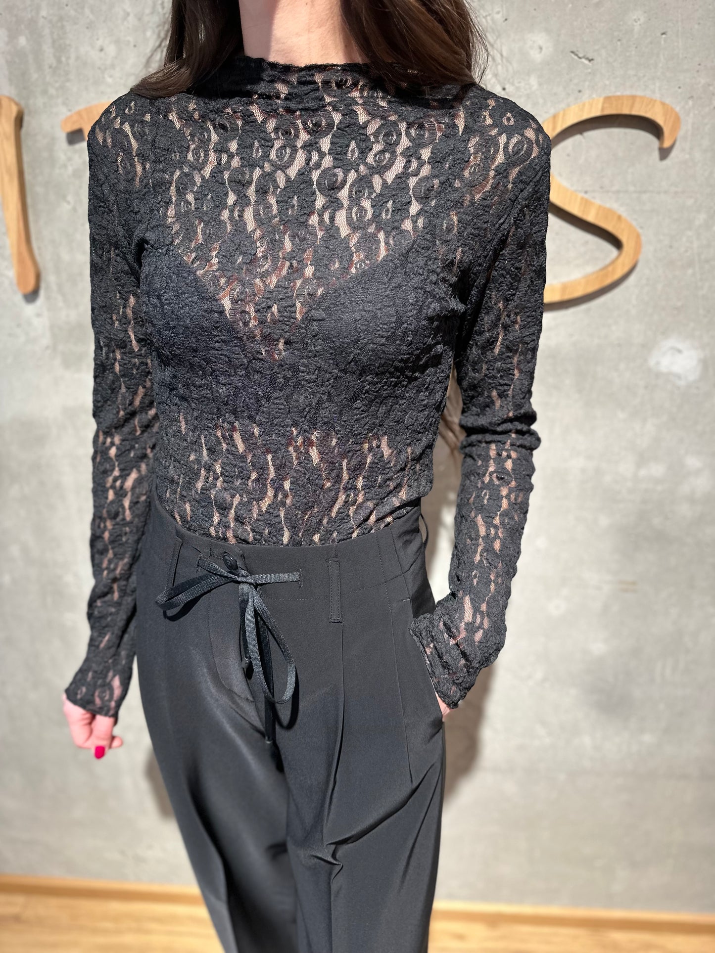 Spitzenshirt "Simmy Stehkragen" - Versch. Farben