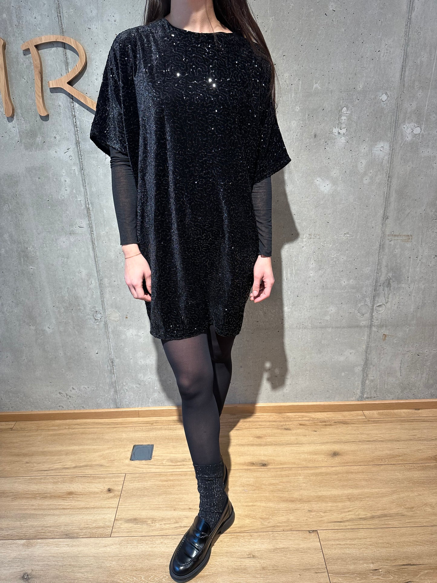 Kleid "Kadance Samt & Pailletten" Schwarz