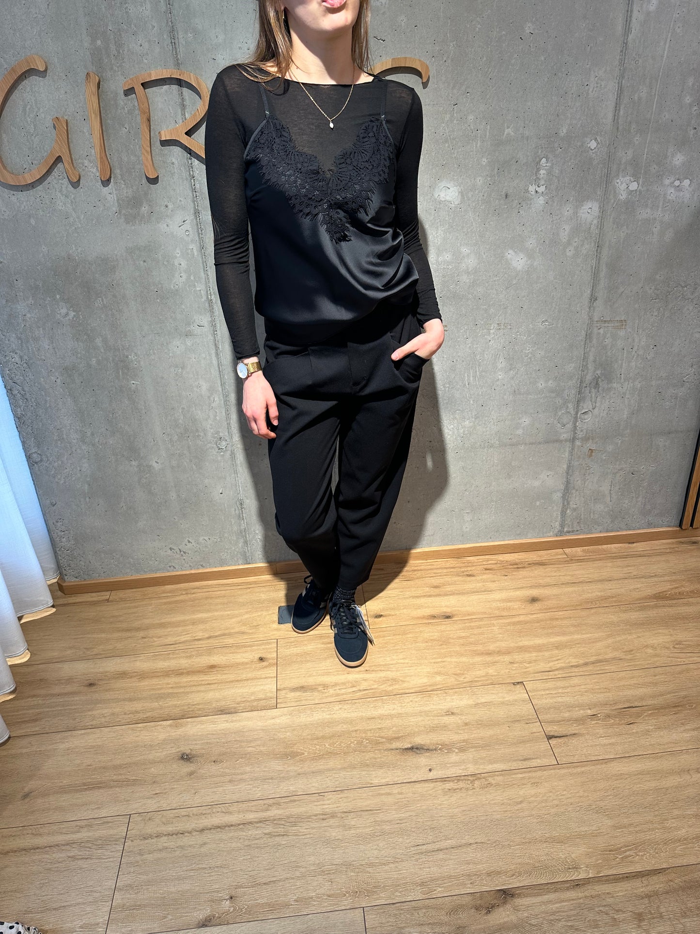 Top "Tandy Satinoptik mit Spitze" - Versch. Farben