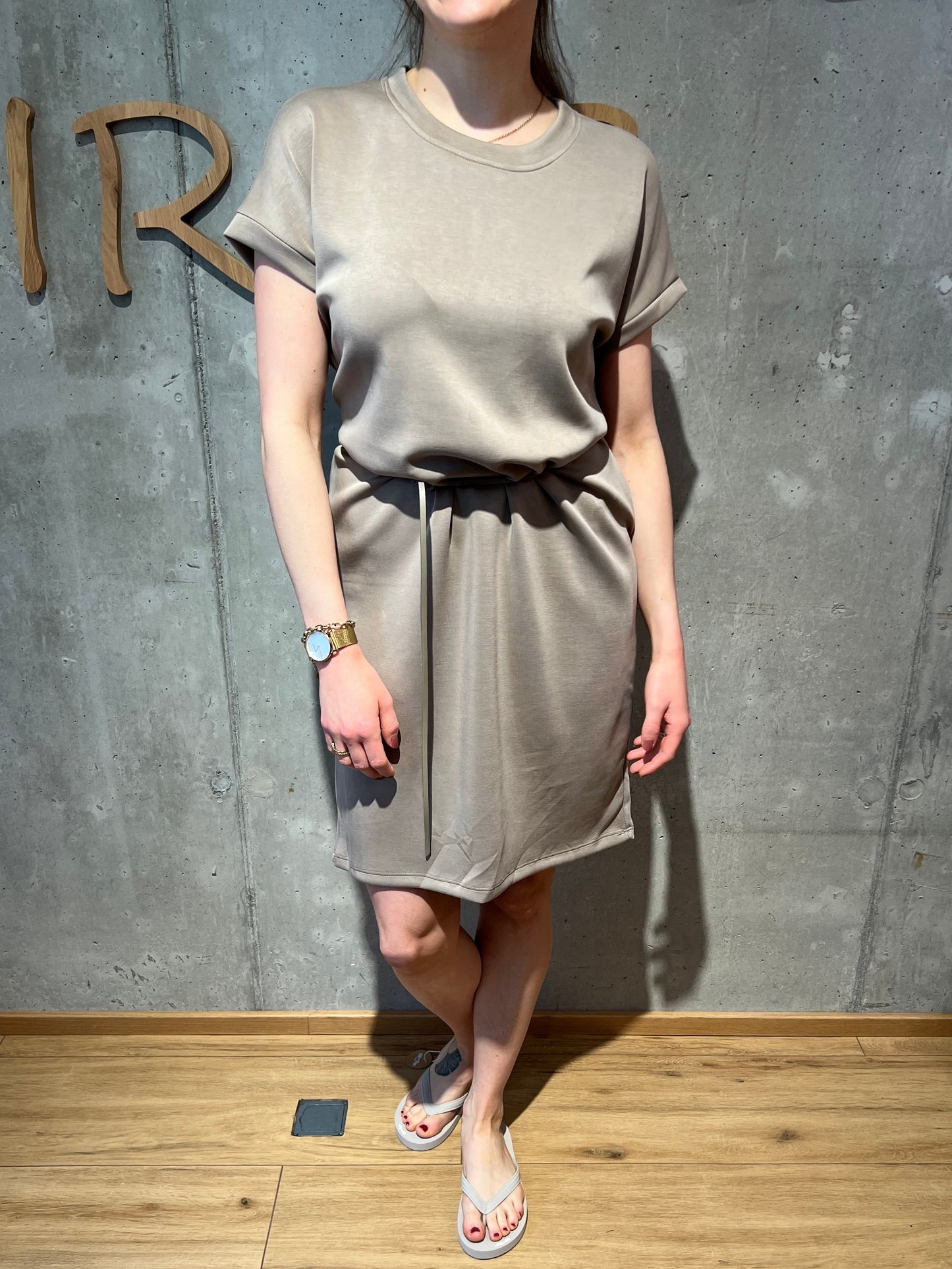 Kleid "Kira kurzarm" - Versch. Farben