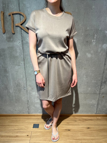 Kleid "Kira kurzarm" - Versch. Farben