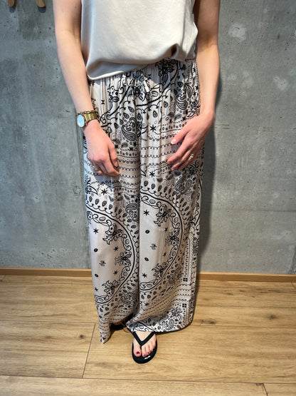 Hose "Harriet mit Musterung" - Versch. Farben