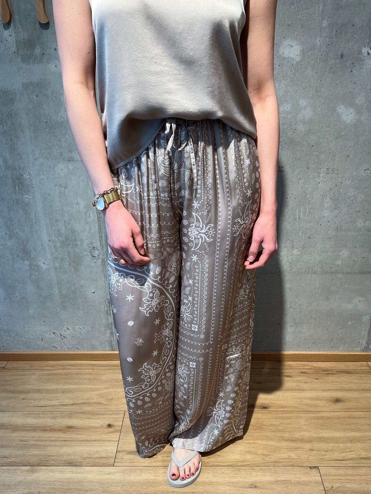 Hose "Harriet mit Musterung" - Versch. Farben