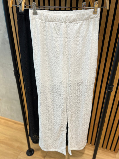 Häkelhose "Hanni" - Versch. Farben