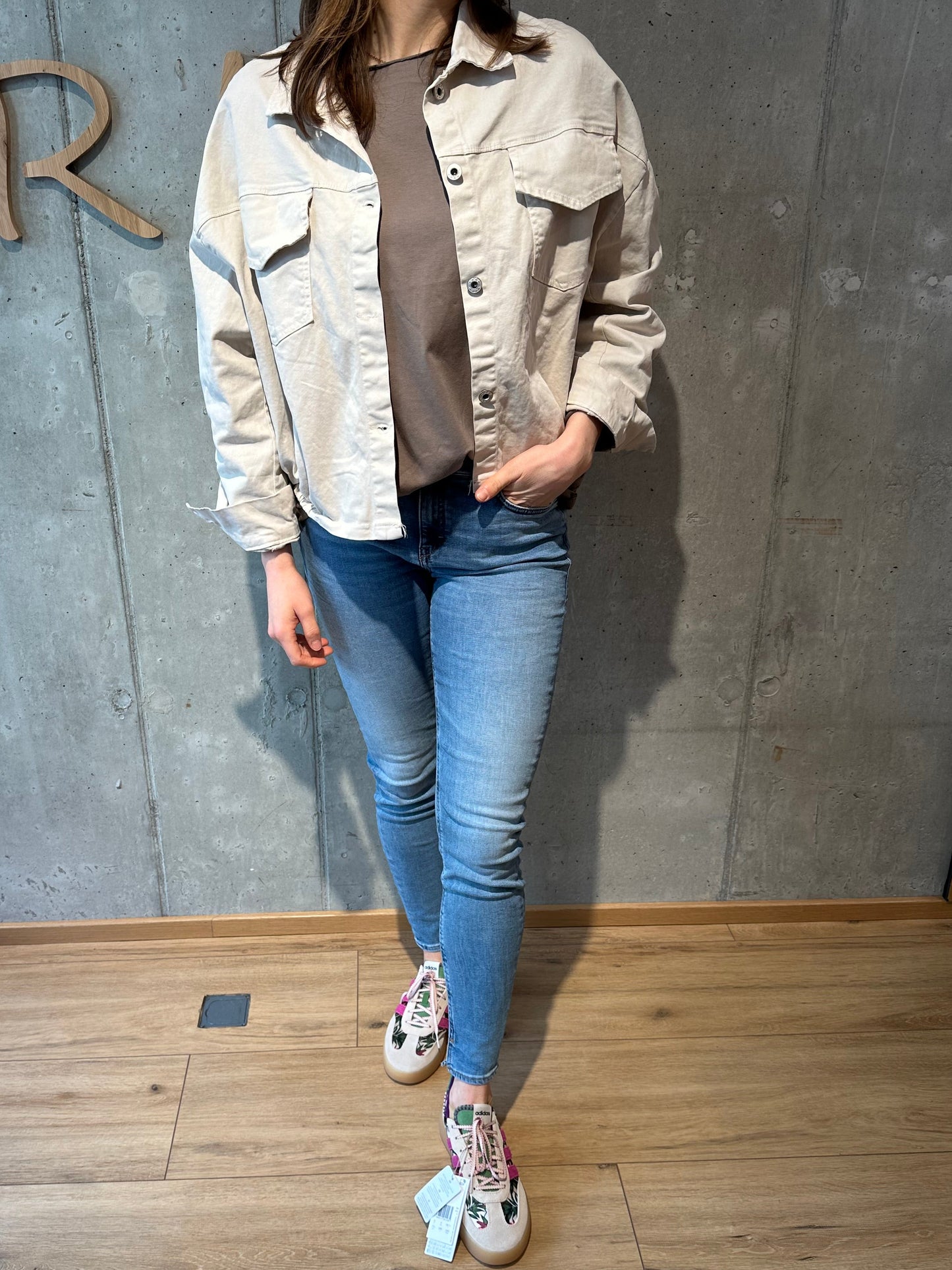 Schuh "Barreda Decode KJ6331" Blumenmuster Pink