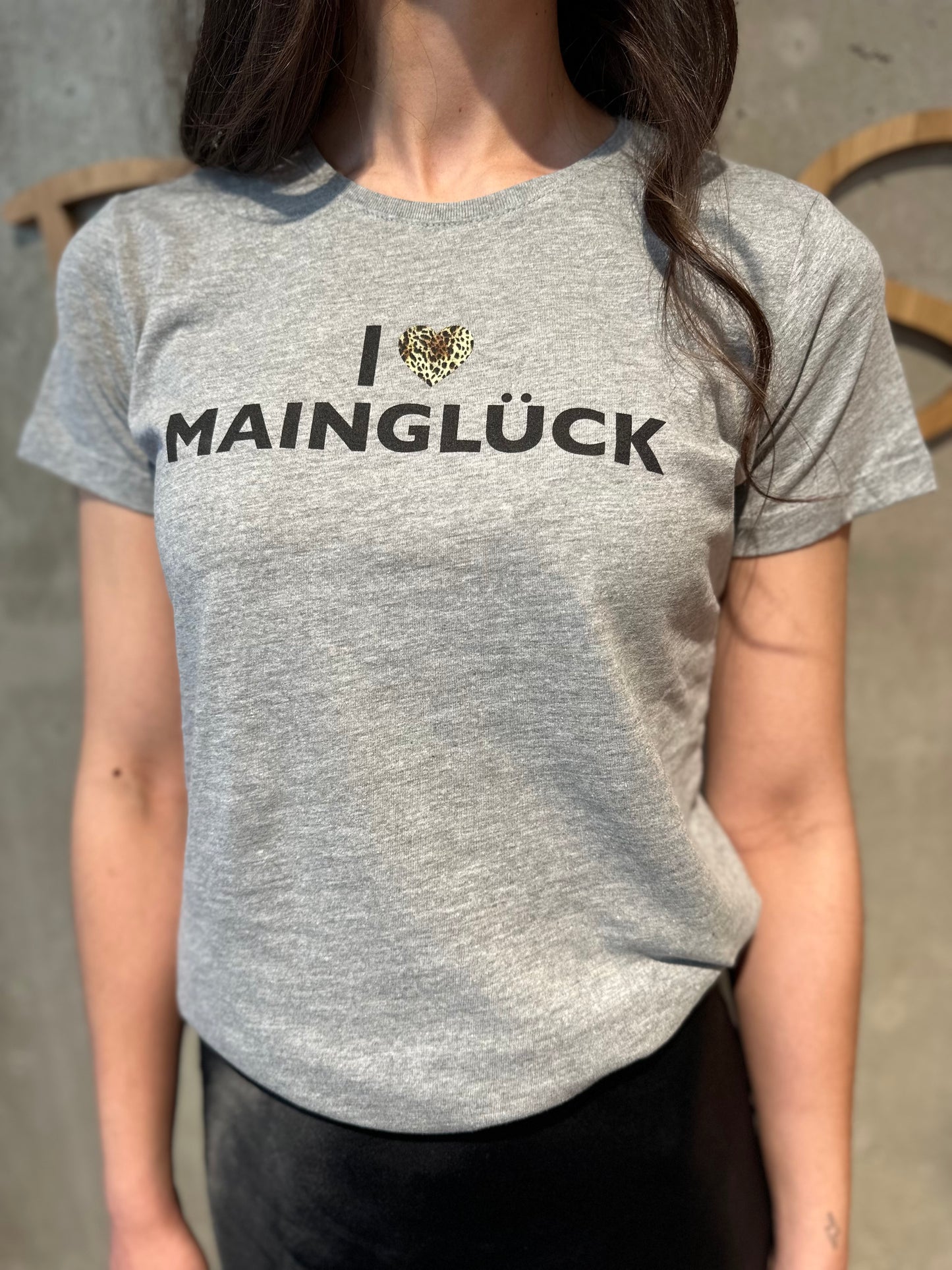 T-Shirt " 10 Jahre Mainglück" Grau