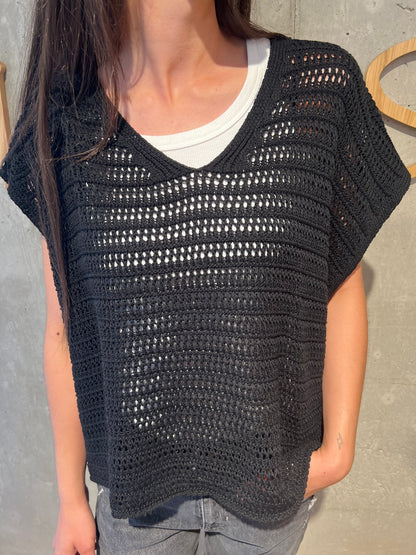 Häkelshirt "Halsey V-Neck" - Versch. Farben