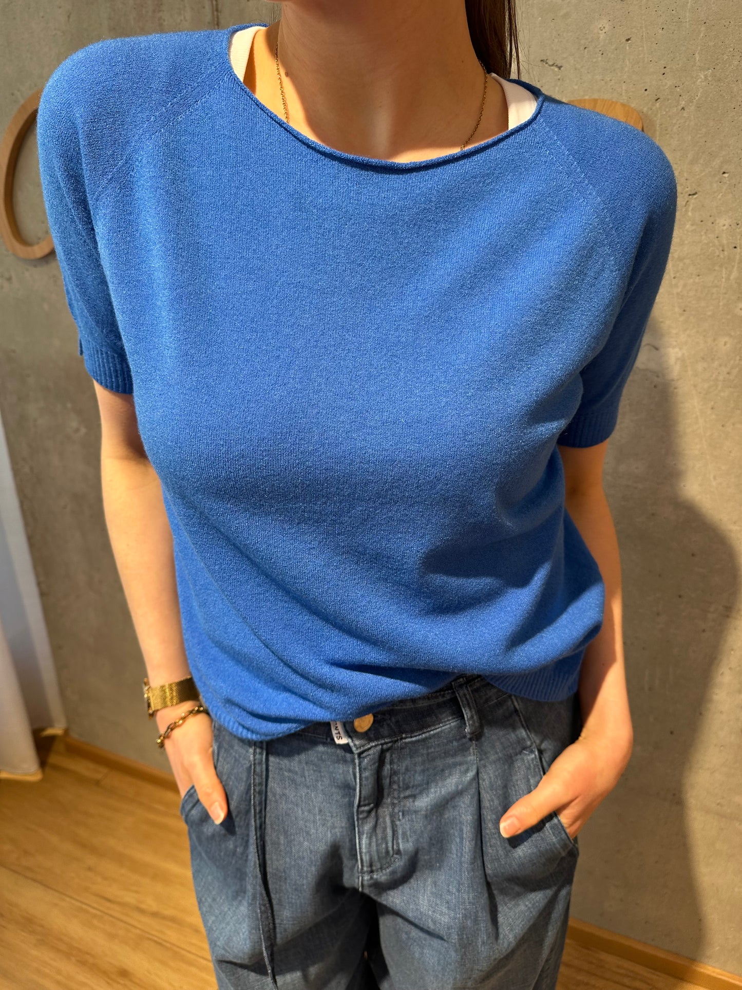 MG-Pulli "Marie mit Schlitzen" - Versch. Farben