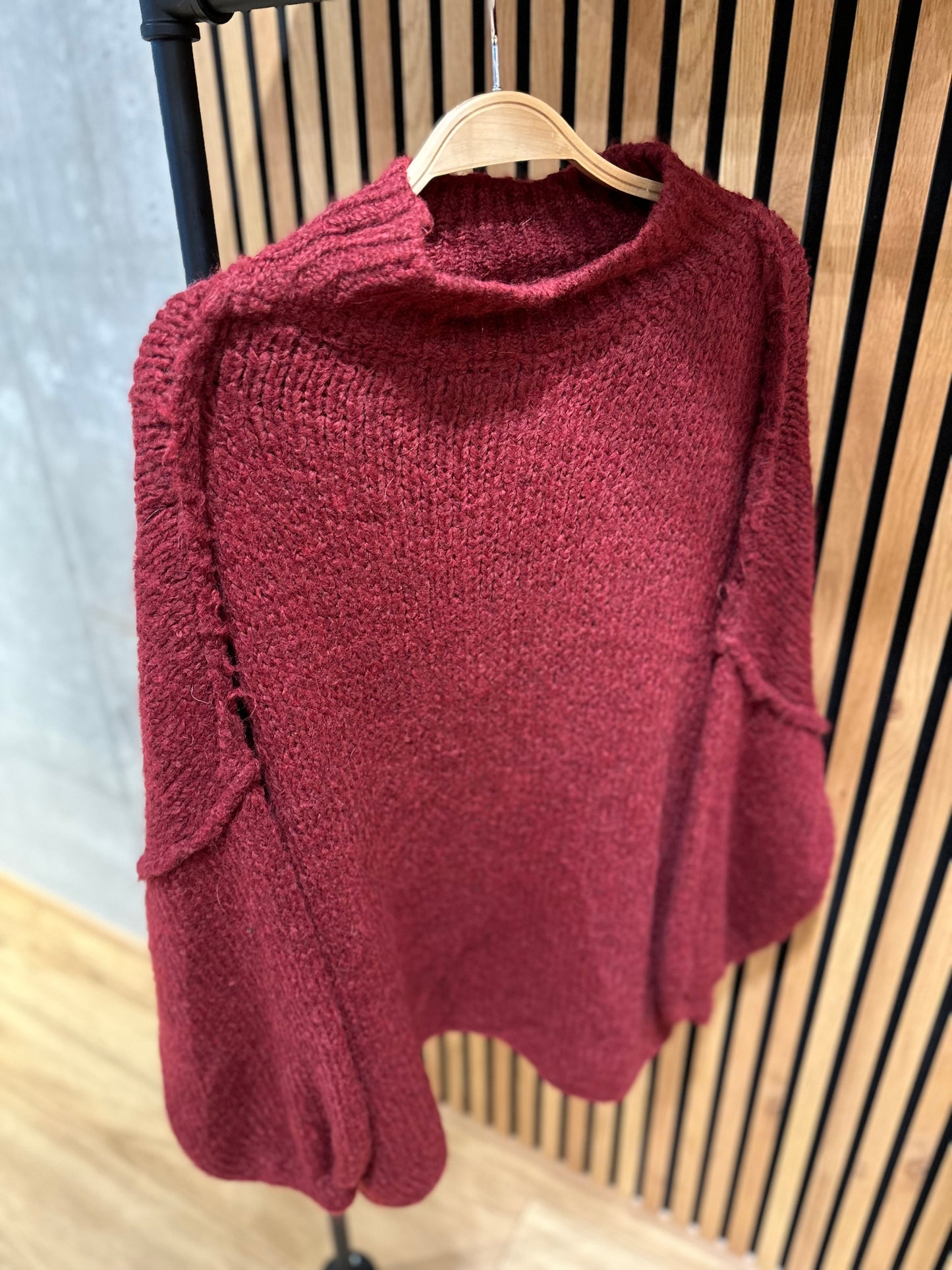 Pulli "Pua Stehkragen und Naht außen" Bordeaux