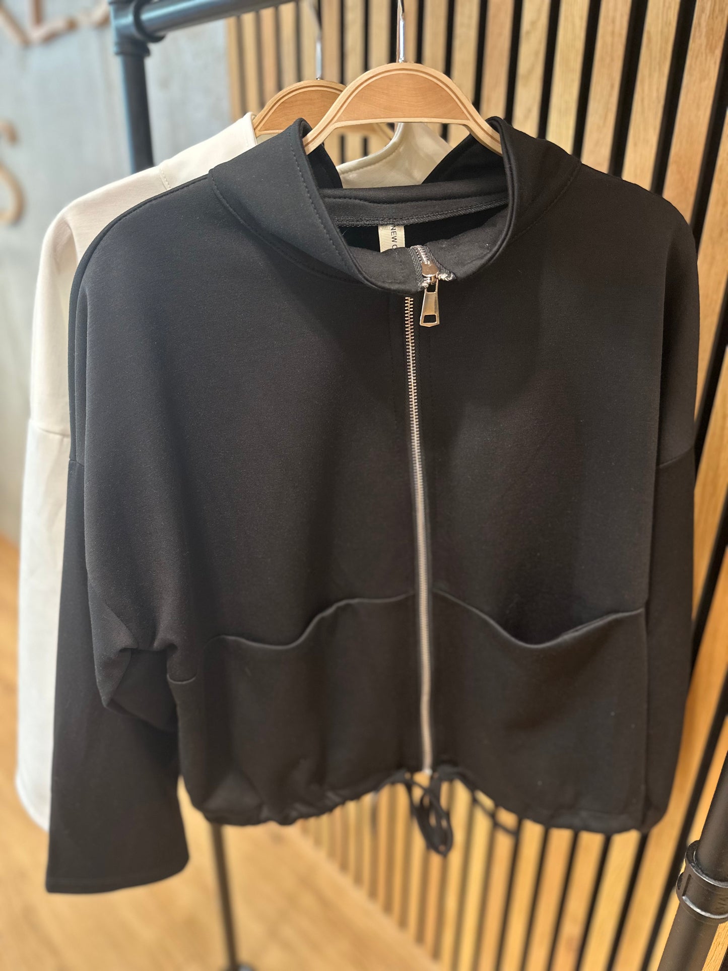 Zip-Jacke "Zendaya verkürzt" - Versch. Farben