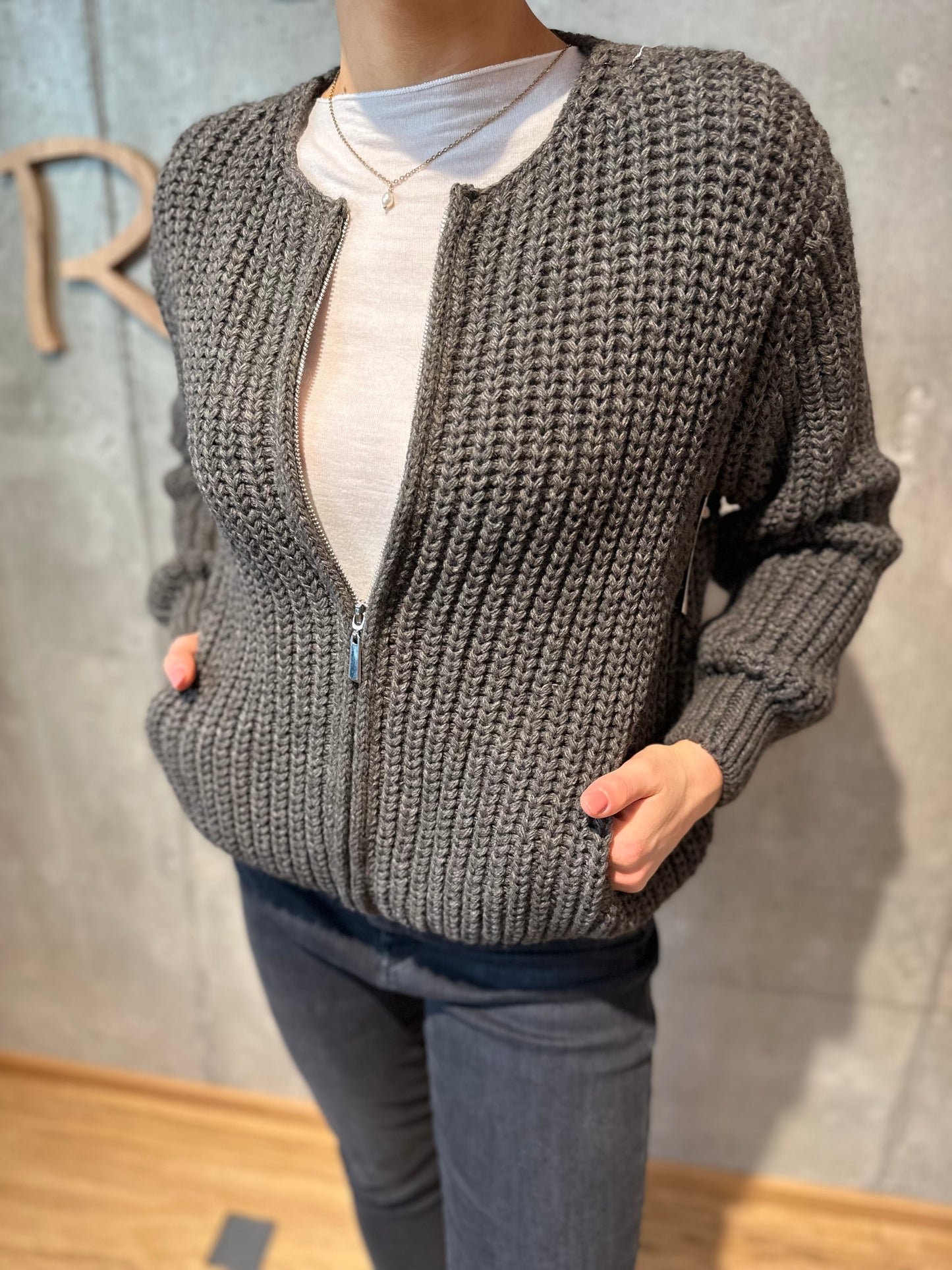 Zip-Strickjacke "Zelda" - Versch. Farben