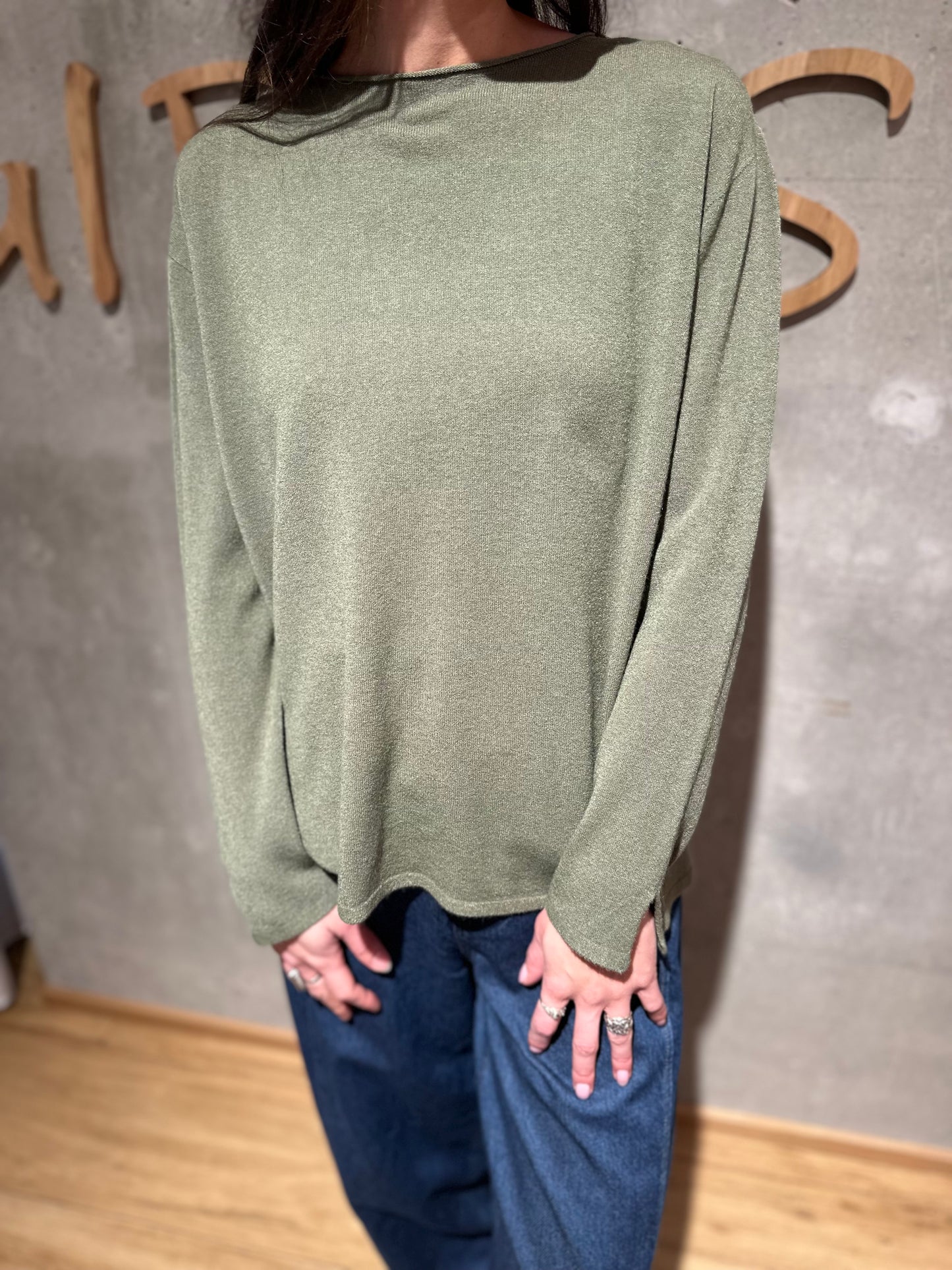 MG-Pulli "Mia Rundhals mit Ärmelschlitz" - Versch. Farben