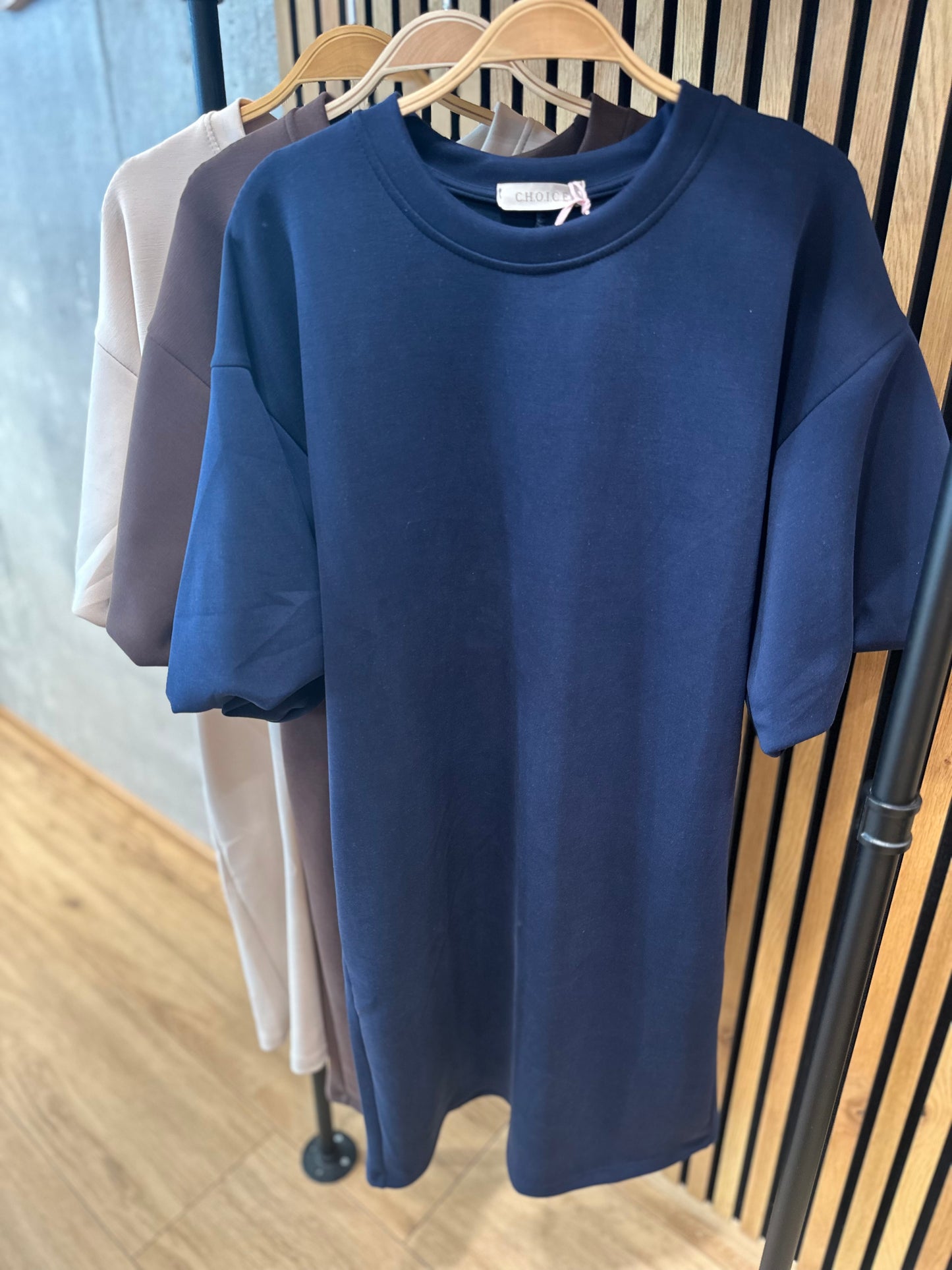 T-Shirt-Kleid "Trish" - Versch. Farben