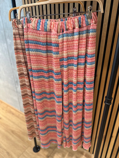 Hose "Hally" - Versch. Farben