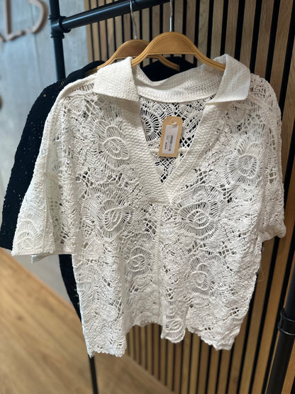 Häkelshirt "Sindy V-Neck" - Versch. Farben