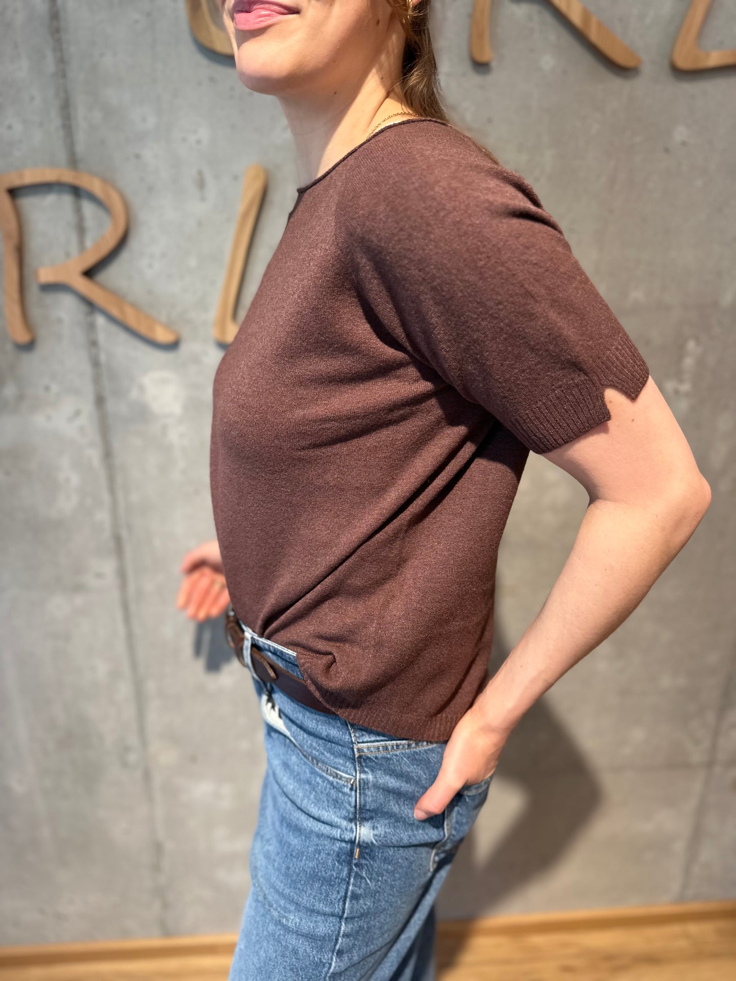 MG-Pulli "Marie mit Schlitzen" - Versch. Farben