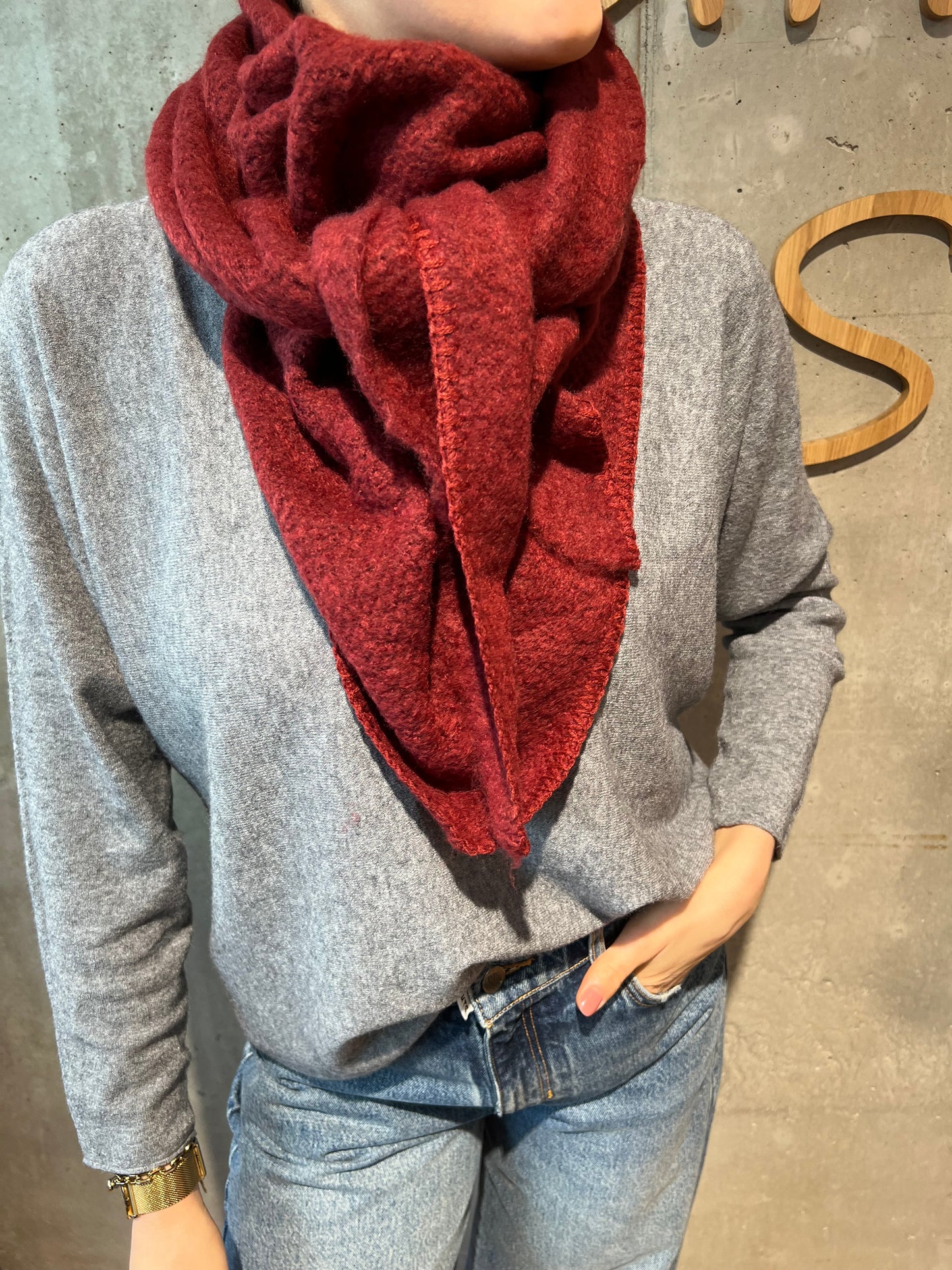 Kuschelschal "Akira 3eck" - Versch. Farben