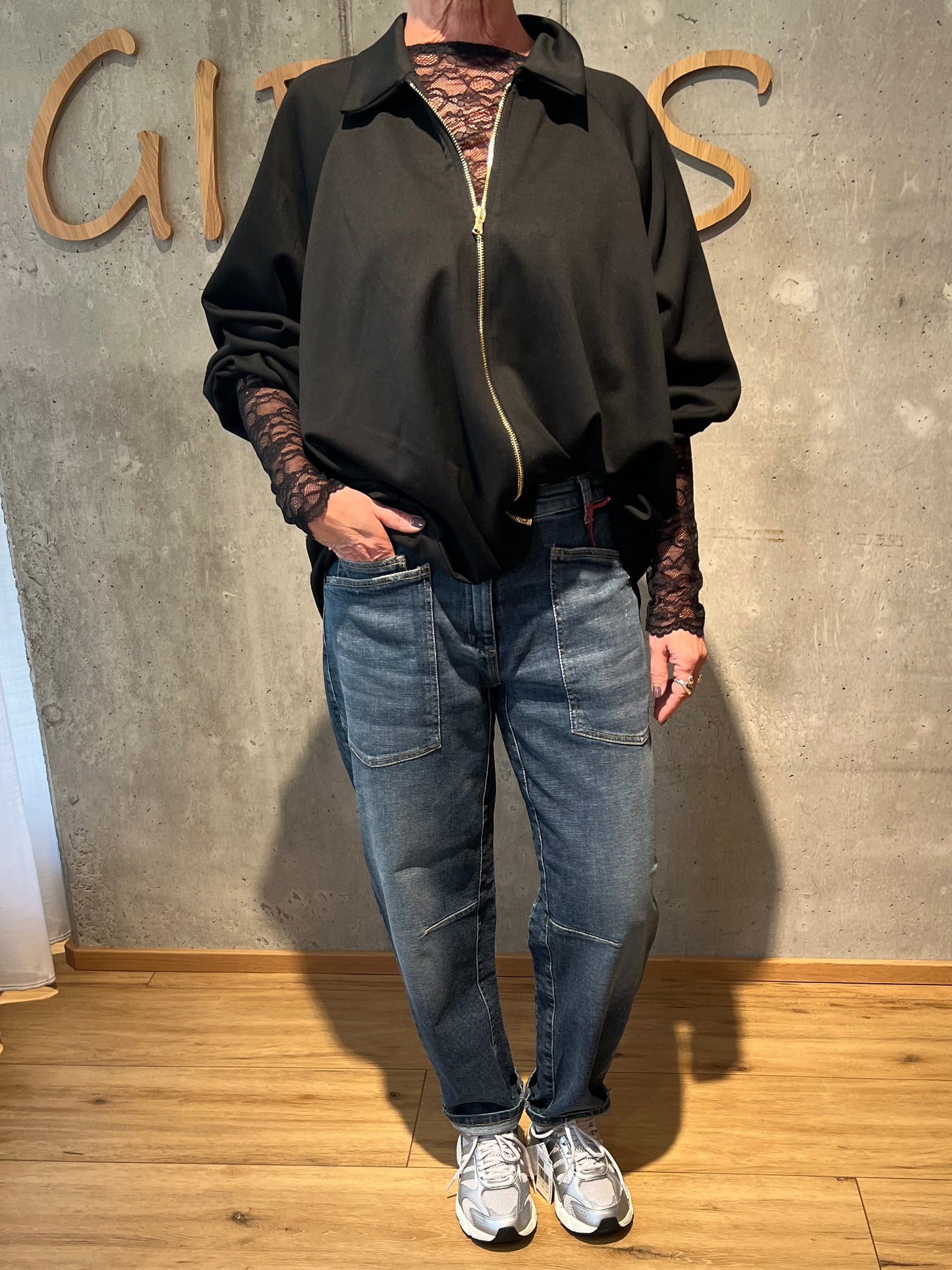 Spitzenshirt "Scarlet" - Versch. Farben