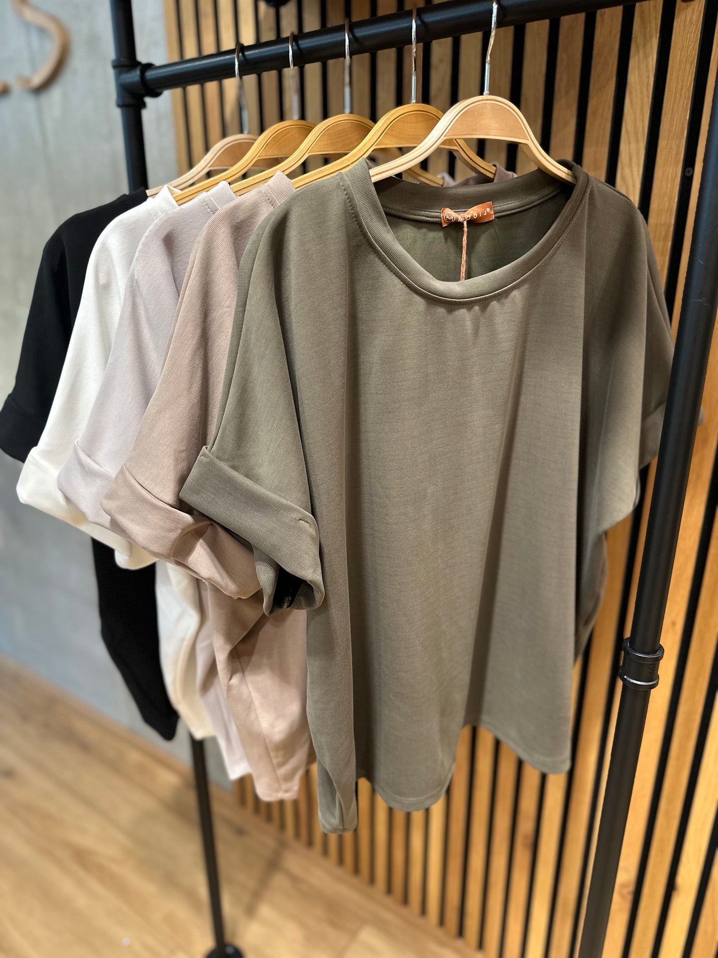 T-Shirt "Tiffany" - Versch. Farben