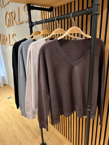 Pulli "Penelope V-Neck weit" - Versch. Farben