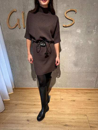 Strickkleid "Stella 1/2arm mit Gürtel" - Versch. Farben