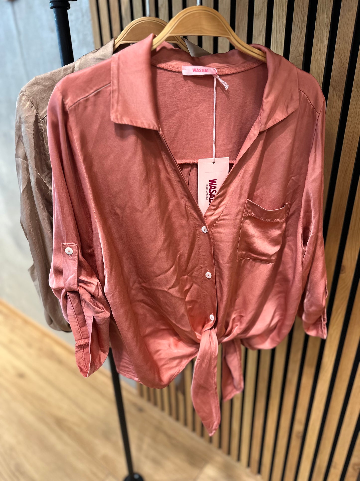 Bluse "Blyce Satinoptik" - Versch. Farben