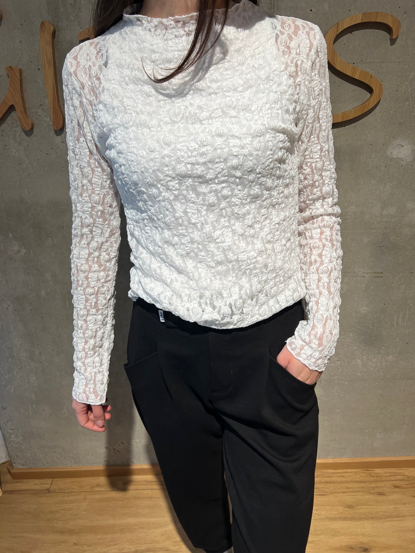 Spitzenshirt "Simmy Stehkragen" - Versch. Farben