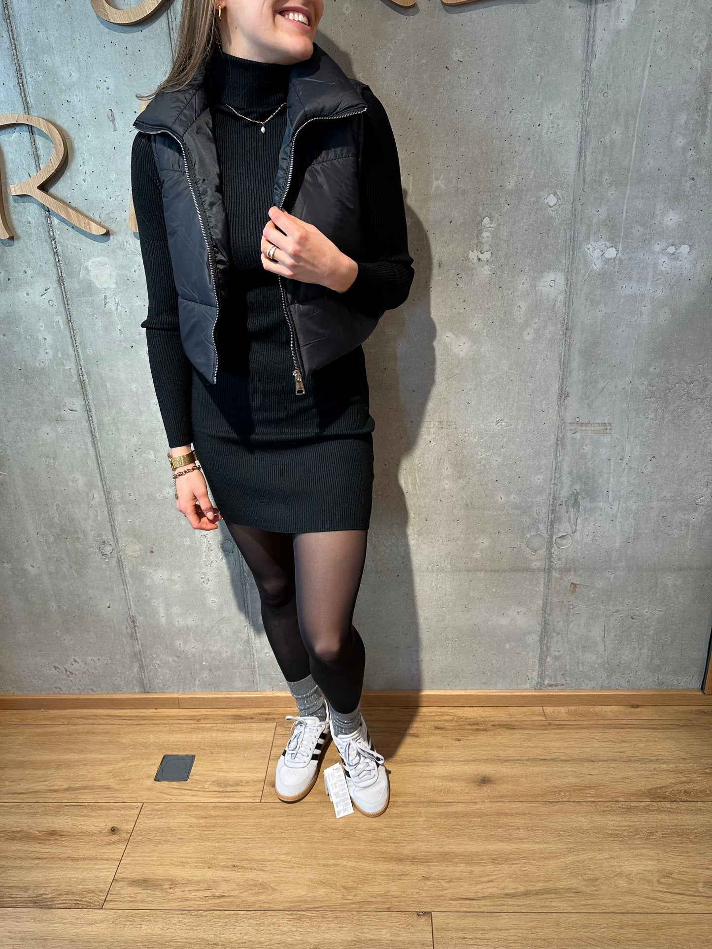 Kleid "Karli Rolli kurz" - Versch. Farben